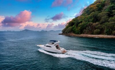 Velúra – Luxury party yacht of Panama city